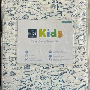 Kohl's Kids Whale & Sea Life Blue Print Easy-Care Sheet Set